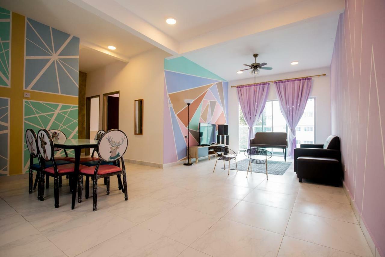 Icolor Home & Stay Ch 8 Танах-Рата Экстерьер фото